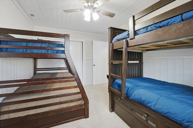 913 Mount Doble Drive, Big Bear, CA 92314