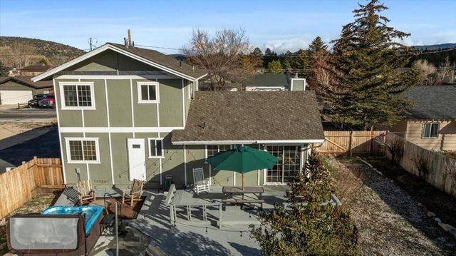 913 Mount Doble Drive, Big Bear, CA 92314