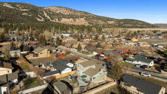 913 Mount Doble Drive, Big Bear, CA 92314