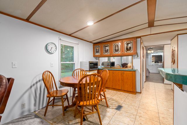 17410 E 900 Road, Stockton, MO 65785