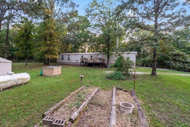 17410 E 900 Road, Stockton, MO 65785