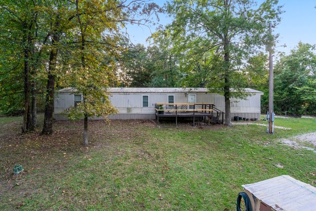 17410 E 900 Road, Stockton, MO 65785