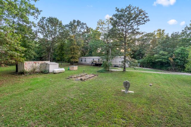 17410 E 900 Road, Stockton, MO 65785