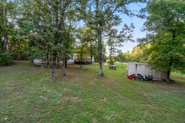 17410 E 900 Road, Stockton, MO 65785