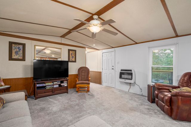 17410 E 900 Road, Stockton, MO 65785