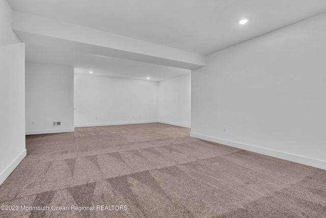 110 Woolley Court, Ocean Twp, NJ 07755