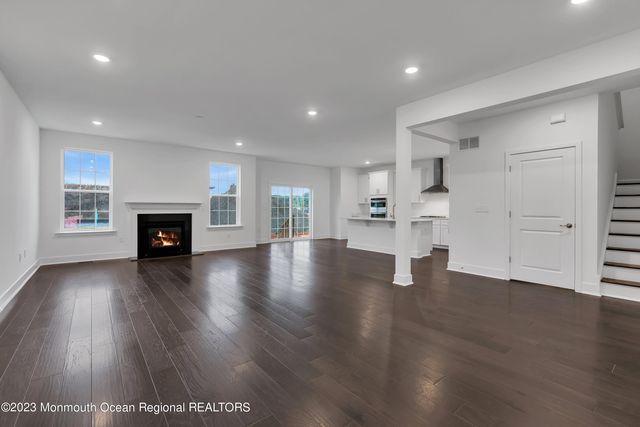110 Woolley Court, Ocean Twp, NJ 07755