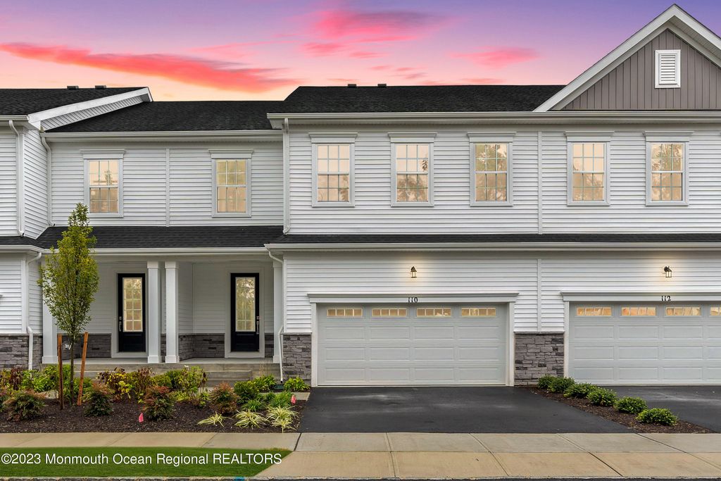 110 Woolley Court, Ocean Twp, NJ 07755