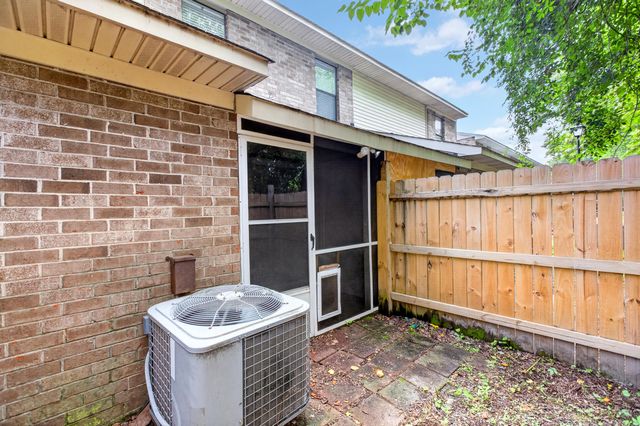 6279 Lucille Apt C, North Charleston, SC 29406