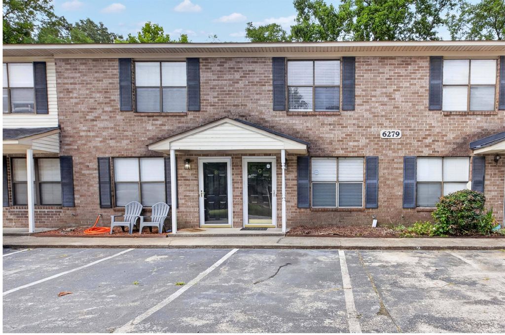 6279 Lucille Apt C, North Charleston, SC 29406