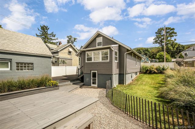 122 Washington Avenue, Beacon, NY 12508