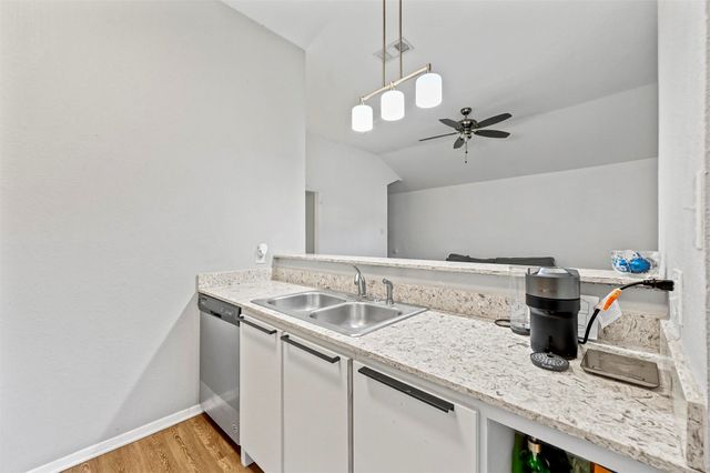 2814 Sherry Street, Arlington, TX 76014