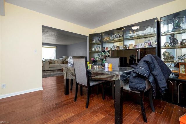 7709 Lambert Pl, Norfolk, VA 23505