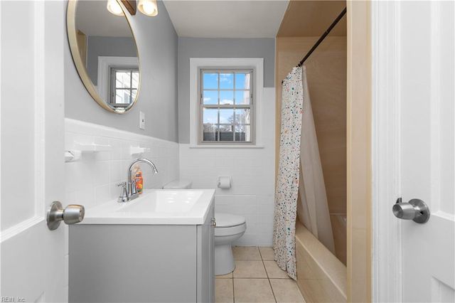 7709 Lambert Pl, Norfolk, VA 23505