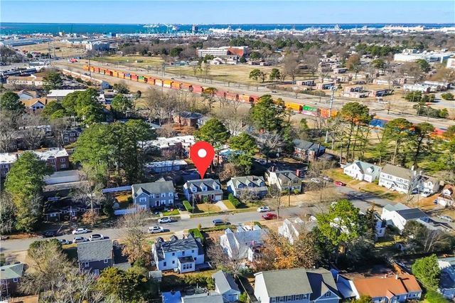 7709 Lambert Pl, Norfolk, VA 23505