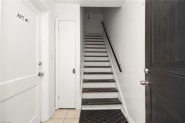 7709 Lambert Pl, Norfolk, VA 23505