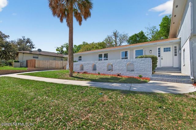 4040 COVE SAINT JOHNS Road, Jacksonville, FL 32277