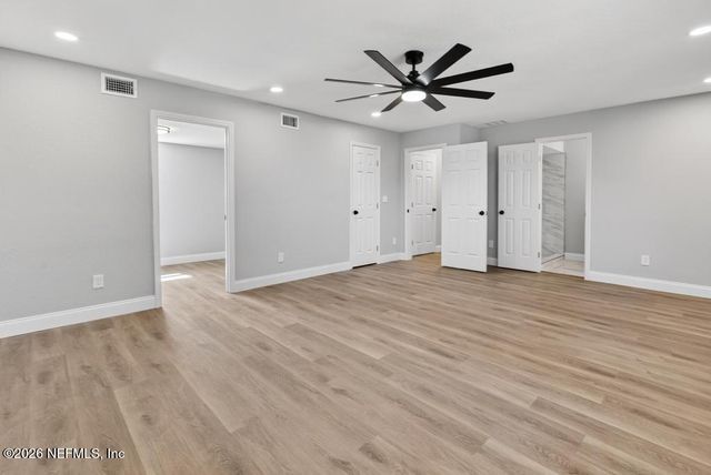 4040 COVE SAINT JOHNS Road, Jacksonville, FL 32277