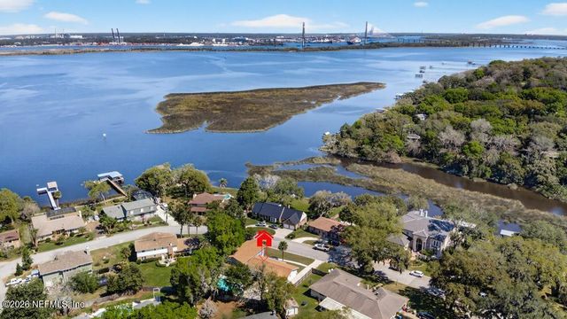 4040 COVE SAINT JOHNS Road, Jacksonville, FL 32277