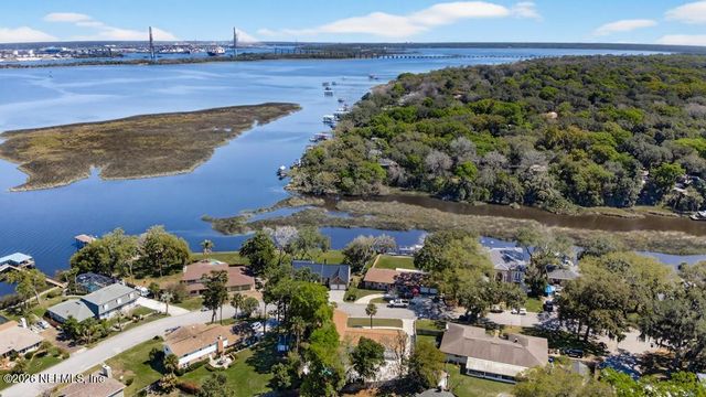 4040 COVE SAINT JOHNS Road, Jacksonville, FL 32277