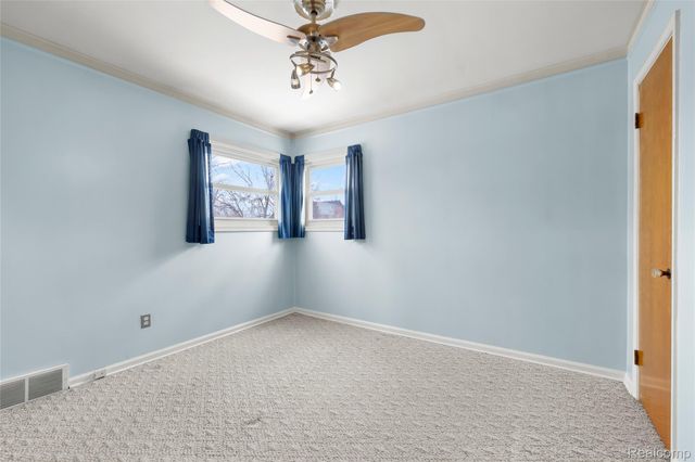 30801 Pardo Street, Garden City, MI 48135