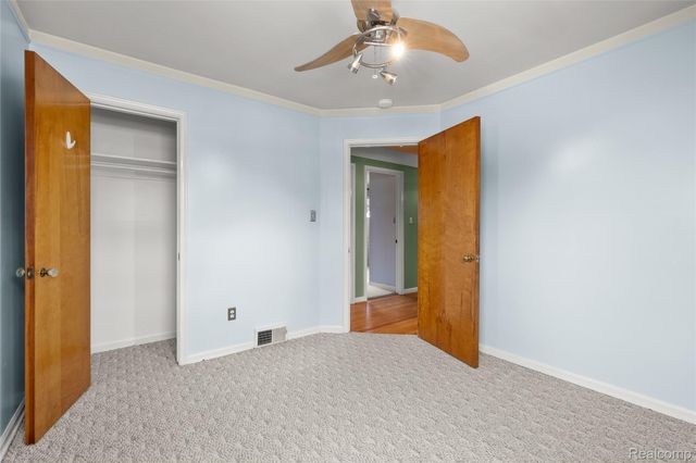 30801 Pardo Street, Garden City, MI 48135