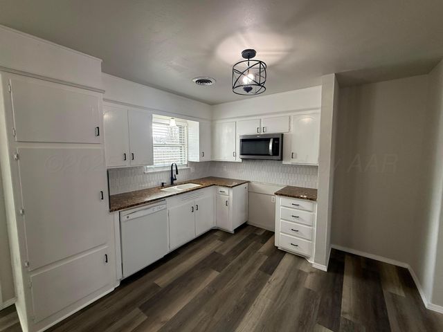 2923 RICKS Street, Amarillo, TX 79103