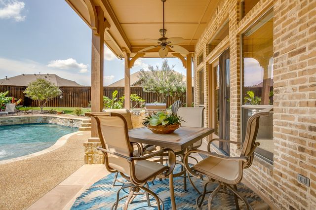216 Williamsburg Lane, Ovilla, TX 75154