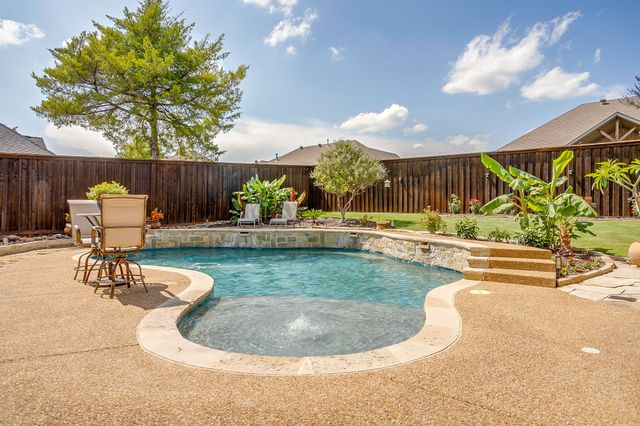 216 Williamsburg Lane, Ovilla, TX 75154