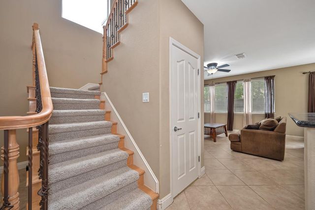11883 Herodian Dr, Rancho Cordova, CA 95742