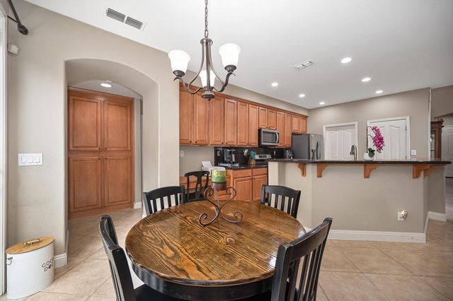 11883 Herodian Dr, Rancho Cordova, CA 95742