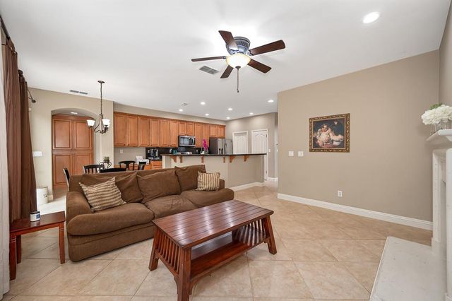 11883 Herodian Dr, Rancho Cordova, CA 95742