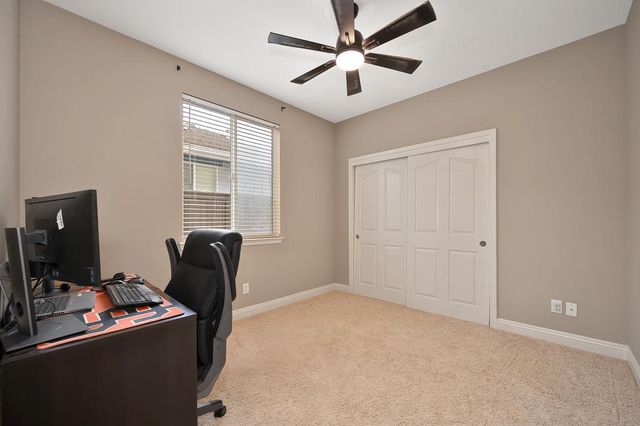 11883 Herodian Dr, Rancho Cordova, CA 95742