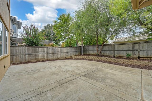 11883 Herodian Dr, Rancho Cordova, CA 95742