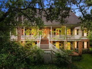 1306 Rosewood Drive, Dickinson, TX 77539
