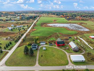 20017 7 Mile Road, Reed City, MI 49677