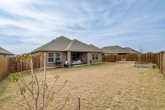 9809 Gooseneck Drive, Aubrey, TX 76227