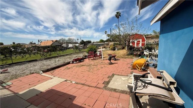 8596 Laurel, Fontana, CA 92335