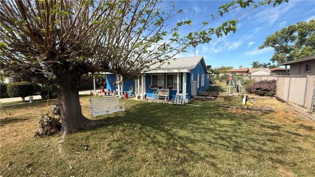 8596 Laurel, Fontana, CA 92335