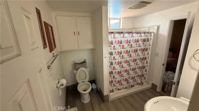 8596 Laurel, Fontana, CA 92335