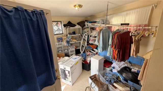 8596 Laurel, Fontana, CA 92335