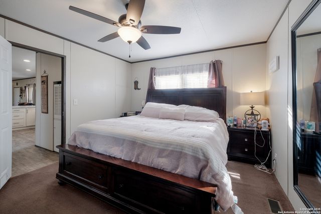 55 Gallinas Creek, Pleasanton, TX 78064