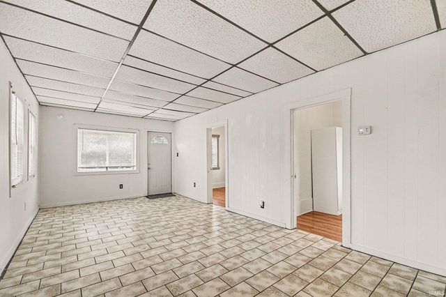 18764 Auten Road, South Bend, IN 46637