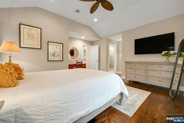 87 Surrey Lane, River Edge, NJ 07661