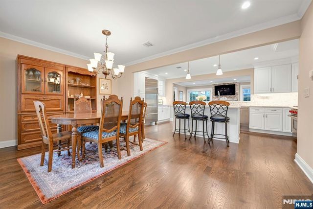 87 Surrey Lane, River Edge, NJ 07661