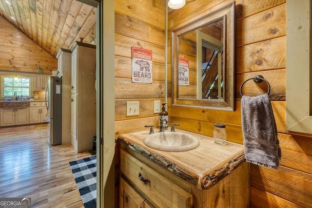 481 Mountain Top Drive, Blue Ridge, GA 30513