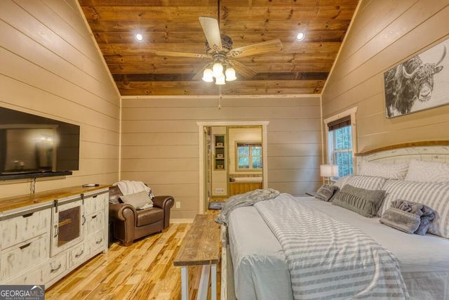 481 Mountain Top Drive, Blue Ridge, GA 30513