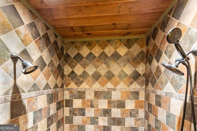 481 Mountain Top Drive, Blue Ridge, GA 30513