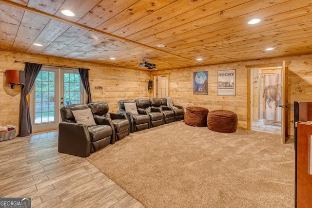 481 Mountain Top Drive, Blue Ridge, GA 30513
