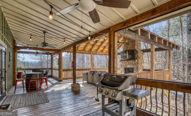 481 Mountain Top Drive, Blue Ridge, GA 30513